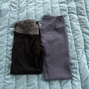 2 Pairs of Leggings